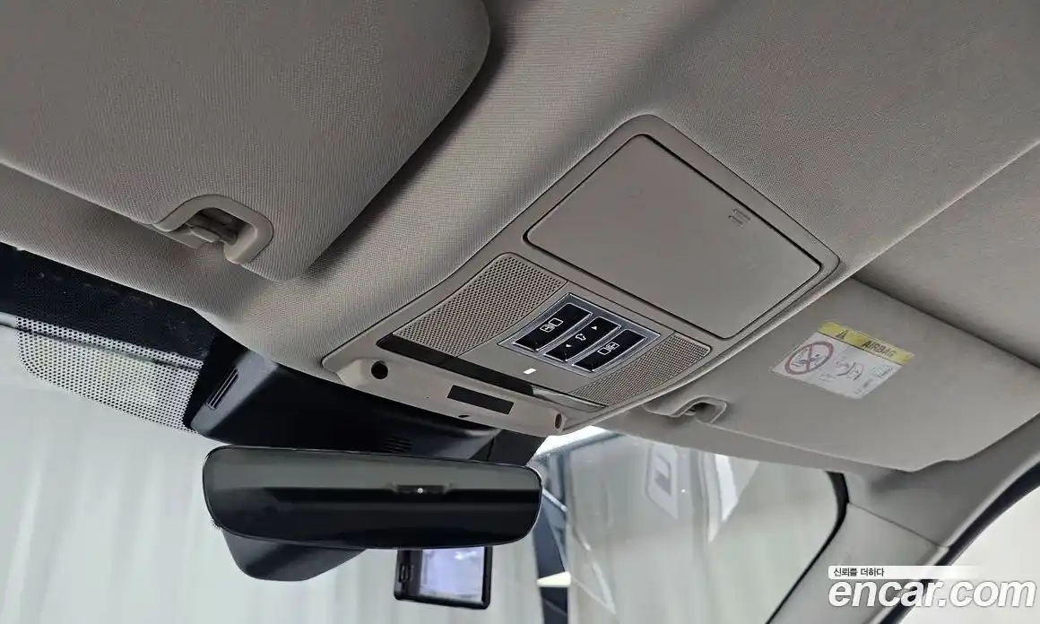 Land Rover Discovery 2017 3.0 Автомат в Москве № 213683, фото 17