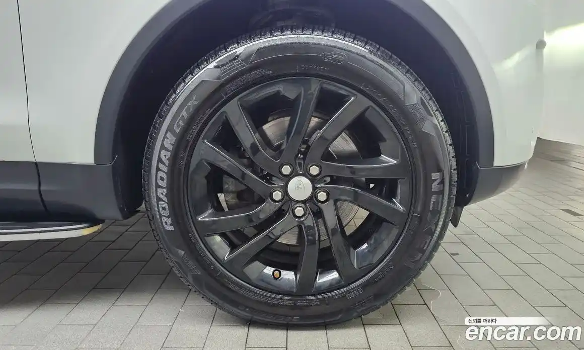 Land Rover Discovery 2017 3.0 Автомат в Москве № 213683, фото 5