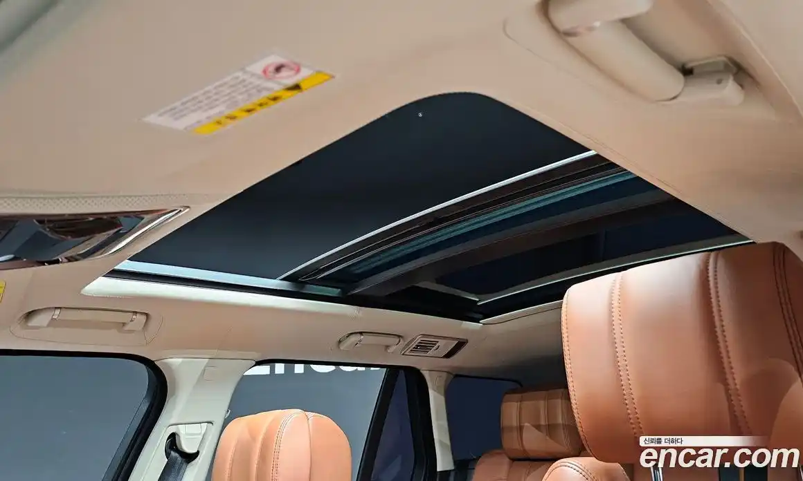 Land Rover Range-Rover 2017 4.4 Автомат в Москве № 213784, фото 19