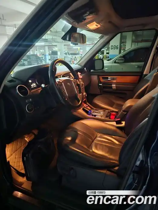 Land Rover Discovery 2013 3.0 Автомат в Москве № 213862, фото 14