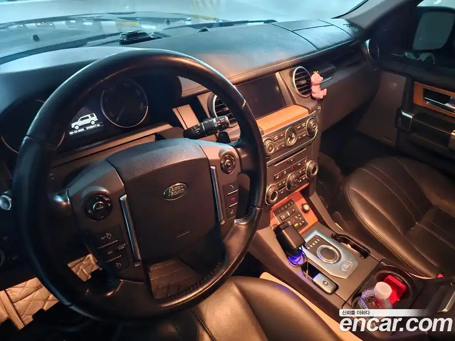 Land Rover Discovery 2013 3.0 Автомат в Москве № 213862, фото 15