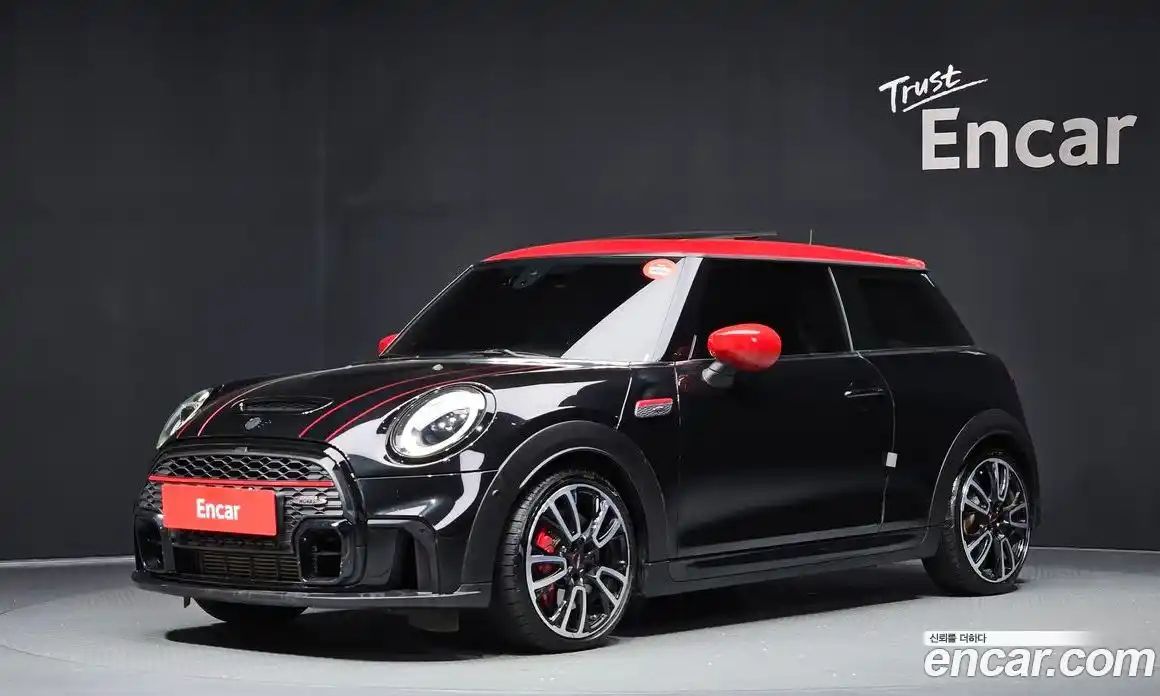 Mini Cooper 2023 2.0 Автомат в Москве № 214294, фото 20