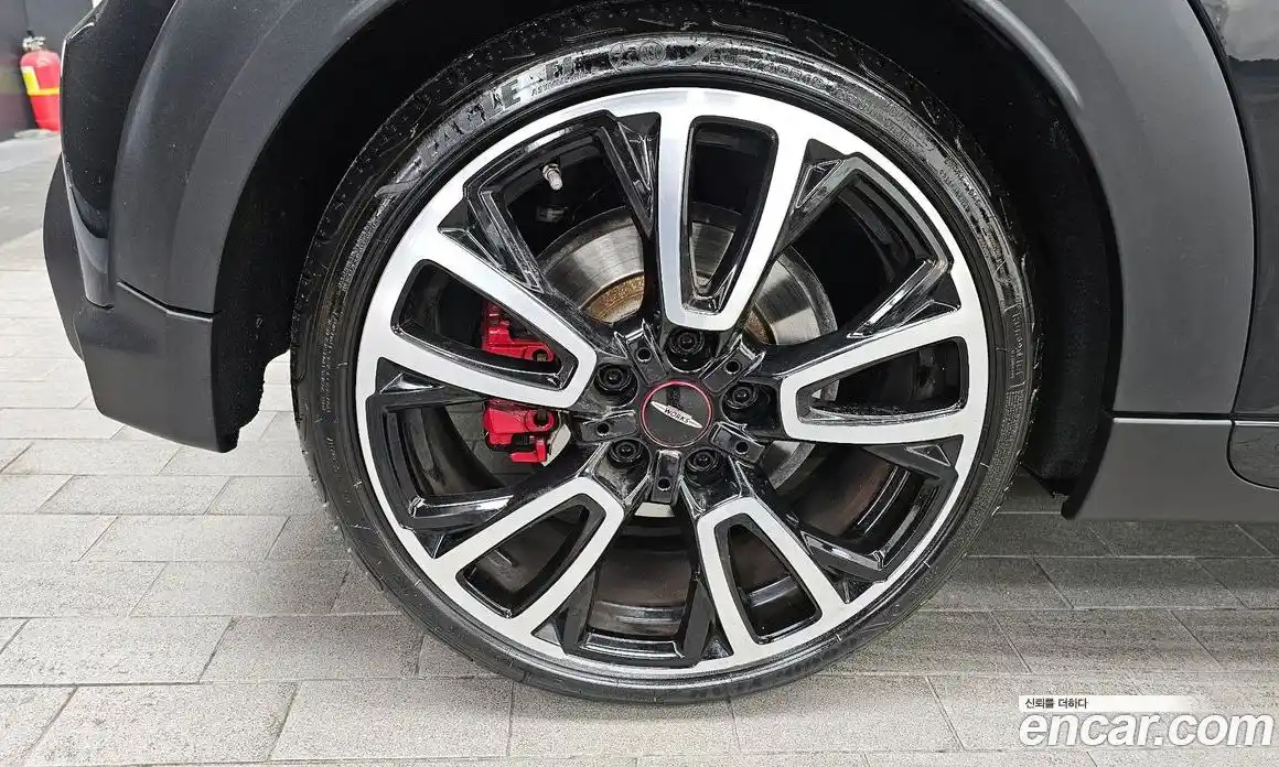 Mini Cooper 2023 2.0 Автомат в Москве № 214294, фото 9