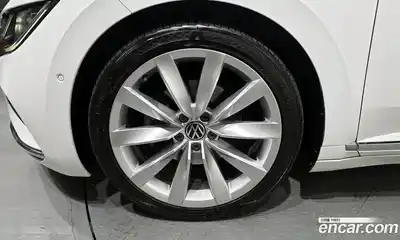 Volkswagen Arteon 2022 2.0 Автомат в Москве № 215241, миниатюра 11