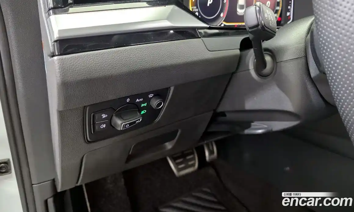 Volkswagen Arteon 2022 2.0 Автомат в Москве № 215241, фото 19