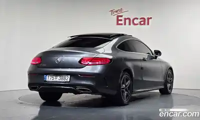 Mercedes-Benz C-Class 2021 2.0 Автомат в Москве № 218693, миниатюра 2
