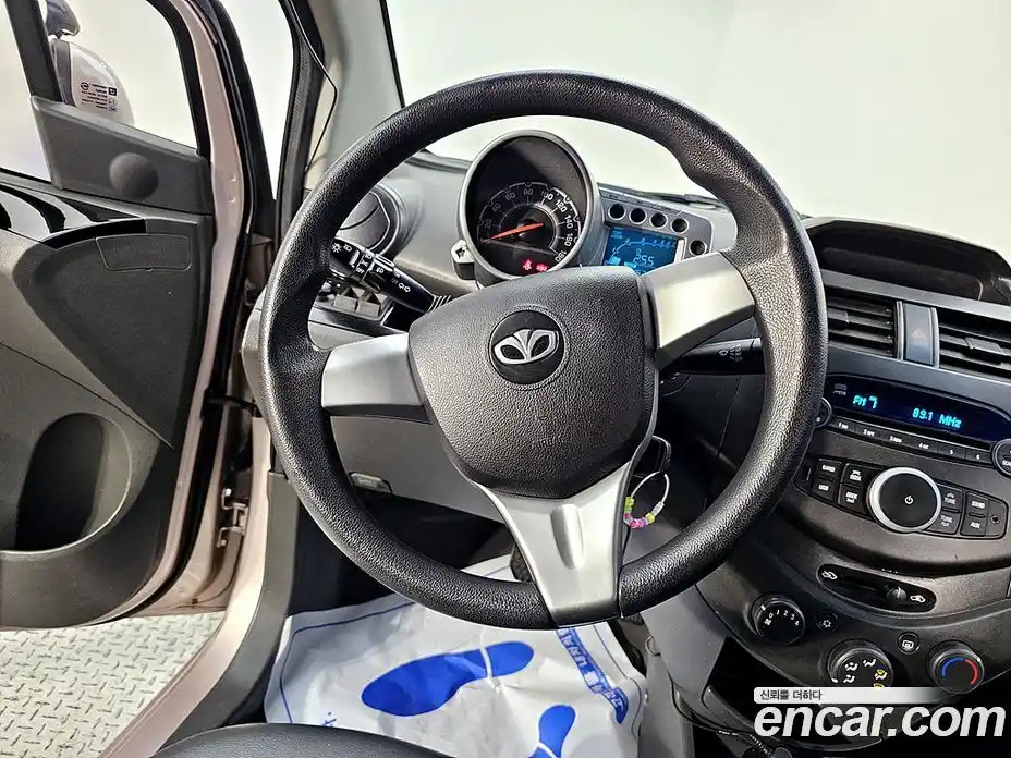 Chevrolet Matiz 2011 1.0 Автомат в Москве № 21904, фото 12