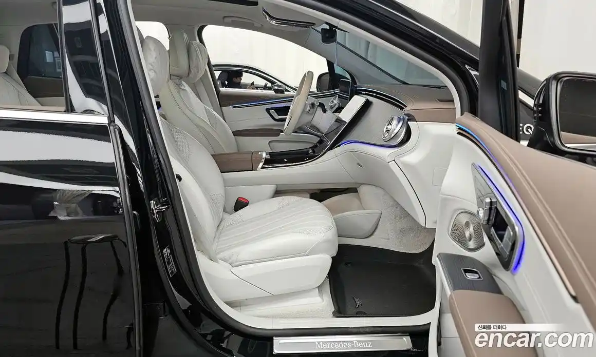 Mercedes-Benz EQS 2023 0.3 Автомат в Москве № 222796, фото 11