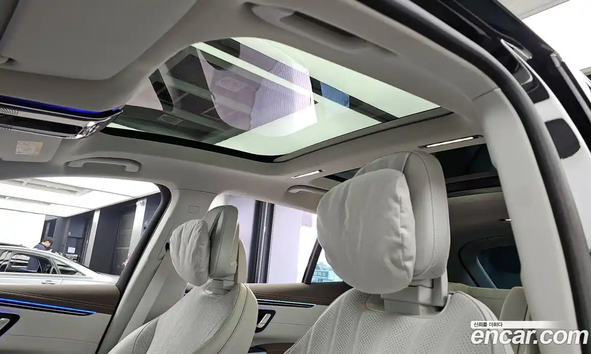 Mercedes-Benz EQS 2023 0.3 Автомат в Москве № 222796, фото 18