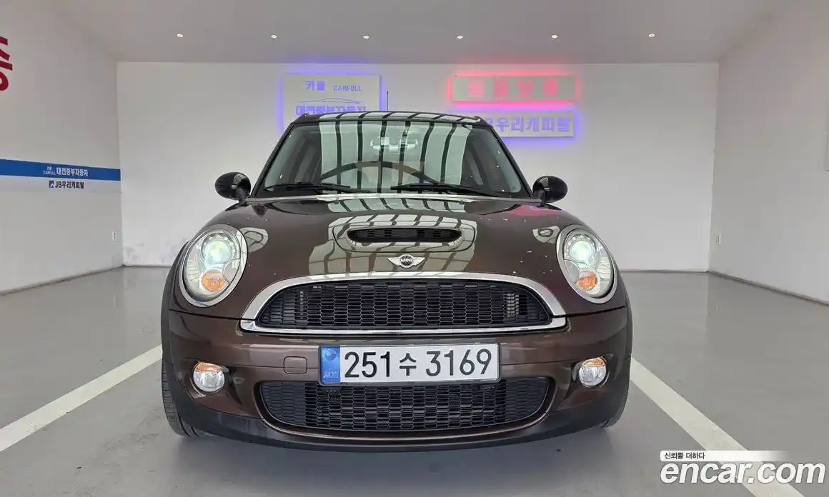 Mini Clubman 2010 1.6 Автомат в Москве № 224317, фото 15