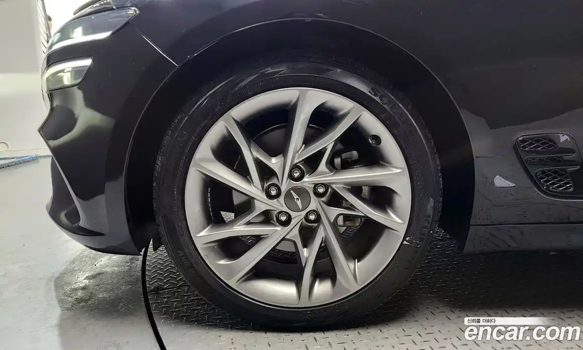 Genesis G70 2023 2.0 Автомат в Москве № 22516, фото 15