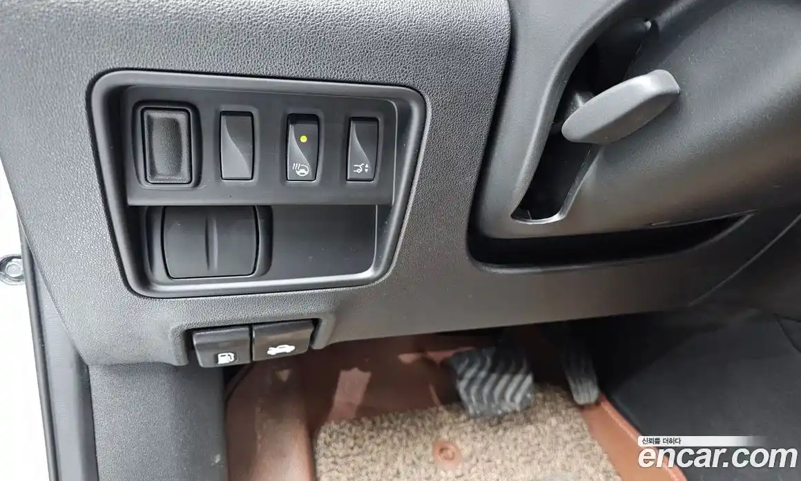 Renault QM6 2017 2.0 Автомат в Москве № 226406, фото 18