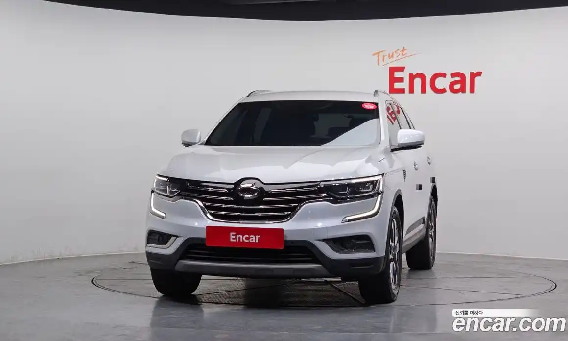 Renault QM6 2017 2.0 Автомат в Москве № 226406, фото 3