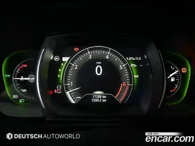 Renault QM6 2024 2.0 Автомат в Москве № 227266, миниатюра 8