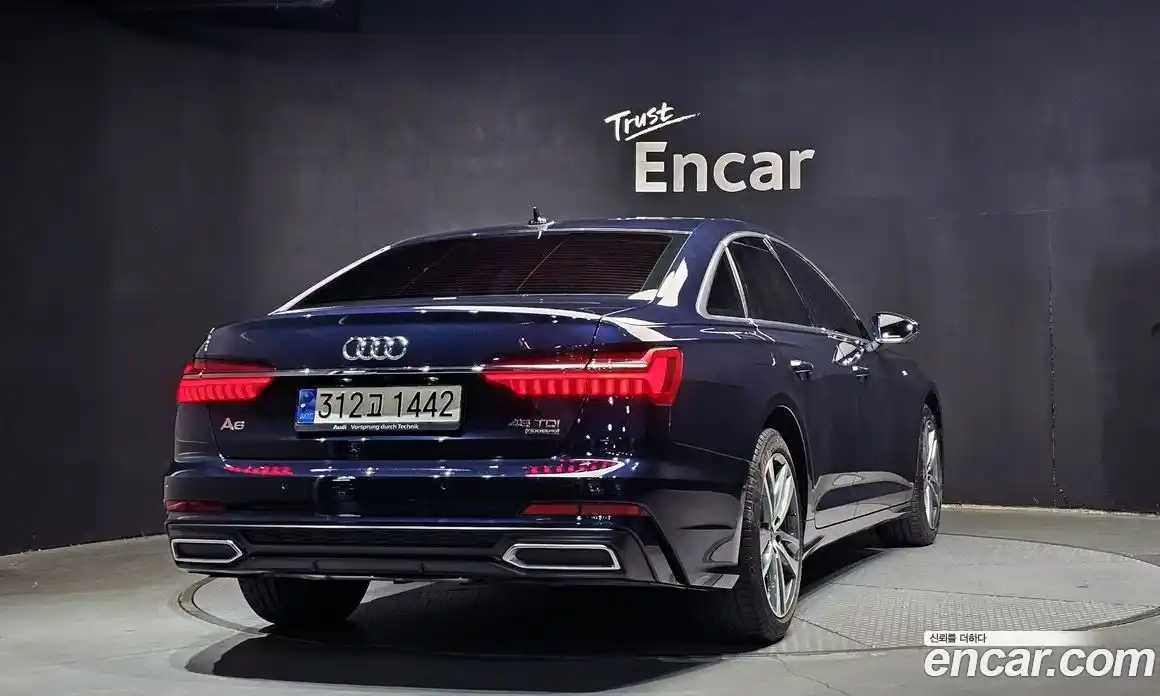 Audi A6 2021 3.0 Автомат в Москве № 229757, фото 16