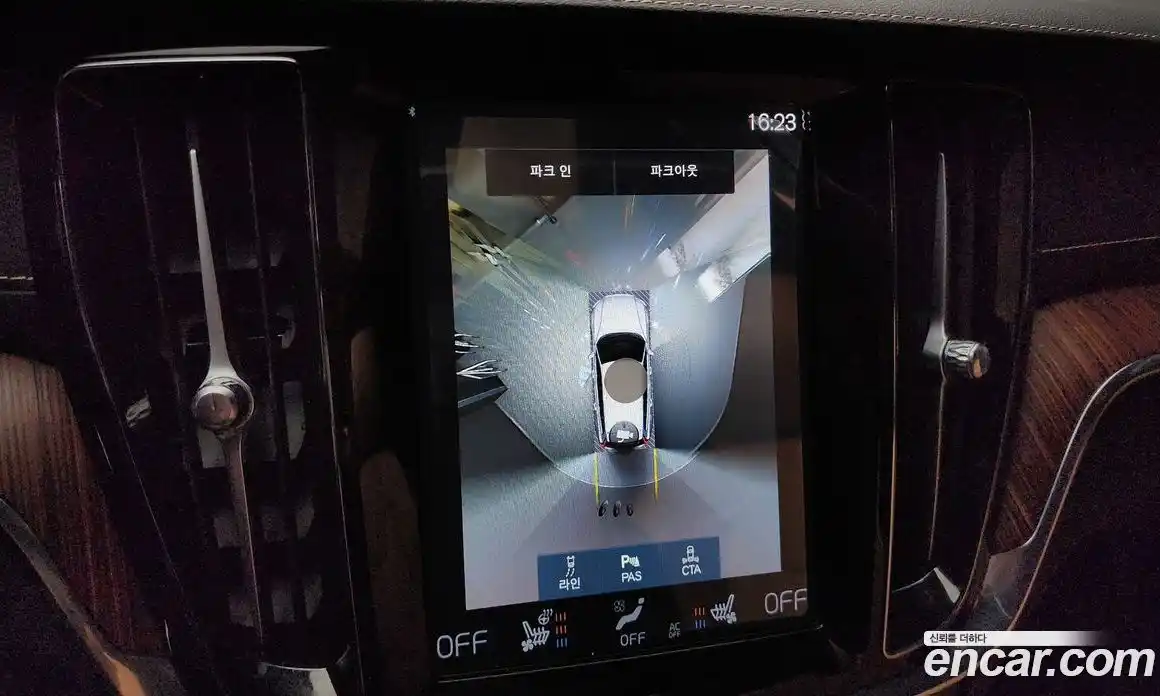 Volvo V60 2021 2.0 Автомат в Москве № 230513, фото 3