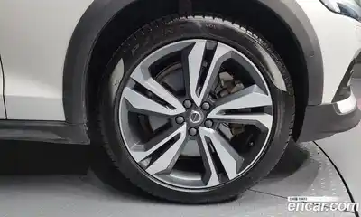 Volvo V60 2021 2.0 Автомат в Москве № 230513, миниатюра 4