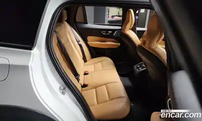 Volvo V60 2021 2.0 Автомат в Москве № 230513, миниатюра 8