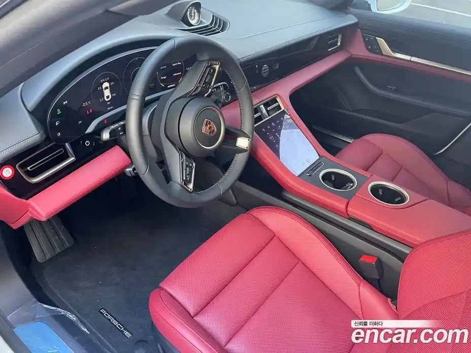 Porsche Taycan 2023 Автомат в Москве № 231031, фото 11