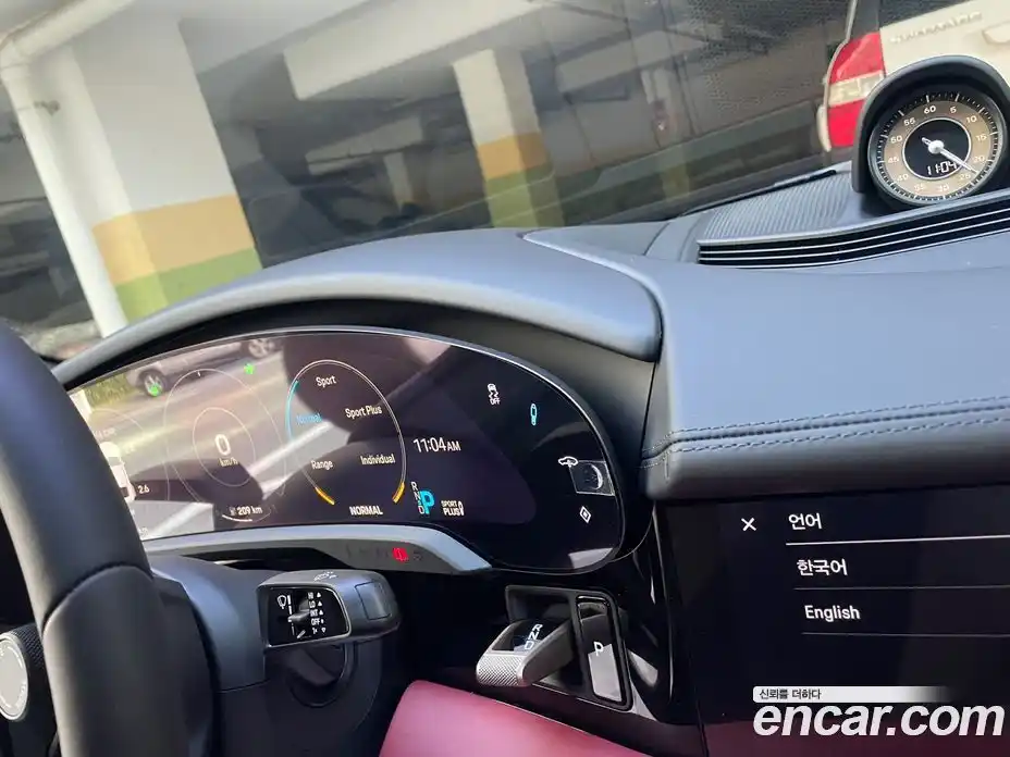 Porsche Taycan 2023 Автомат в Москве № 231031, фото 15