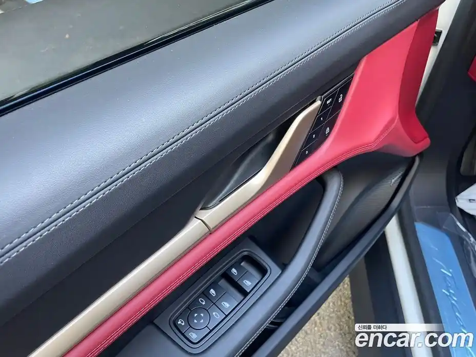 Porsche Taycan 2023 Автомат в Москве № 231031, фото 16