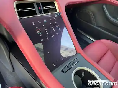 Porsche Taycan 2023 Автомат в Москве № 231031, миниатюра 7