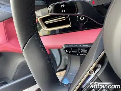 Porsche Taycan 2023 Автомат в Москве № 231031, миниатюра 9