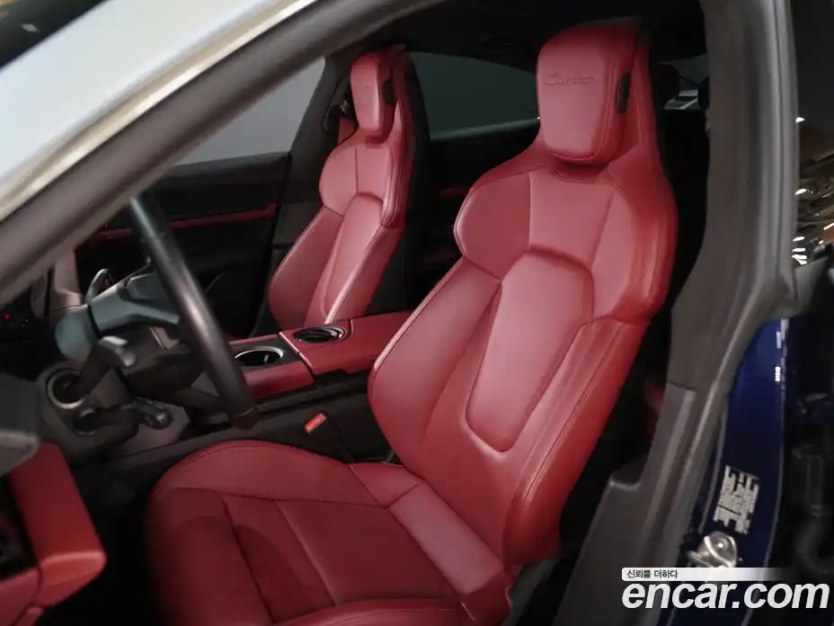 Porsche Taycan 2021 0.1 Автомат в Москве № 231033, фото 9