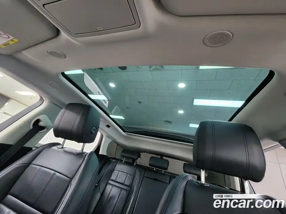 Land Rover Range-Rover Evoque 2021 2.0 Автомат в Москве № 231337, фото 13