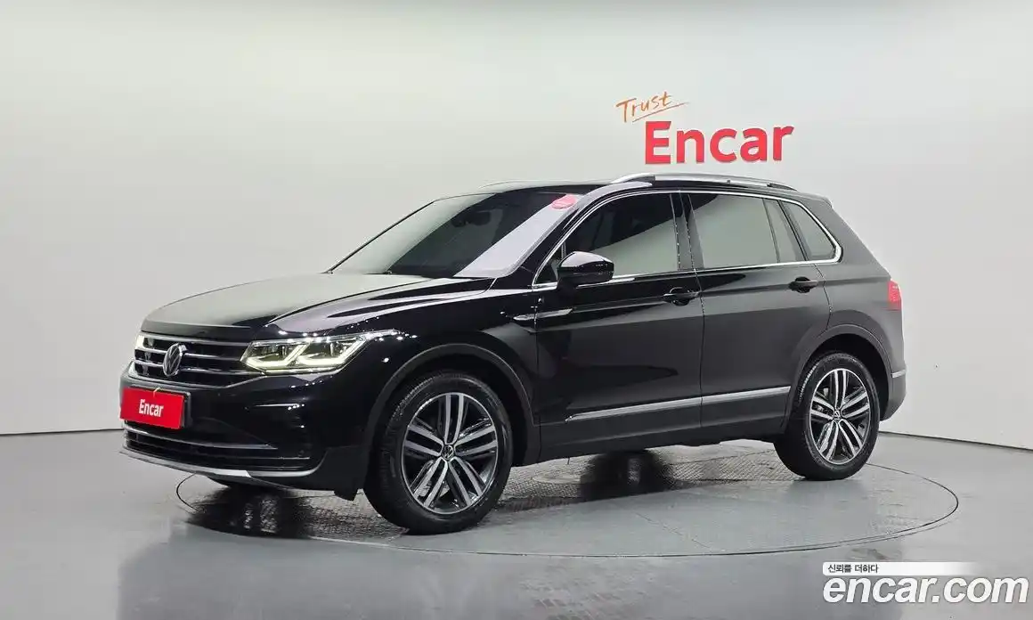 Volkswagen Tiguan 2022 2.0 Автомат в Москве № 232117, фото 13