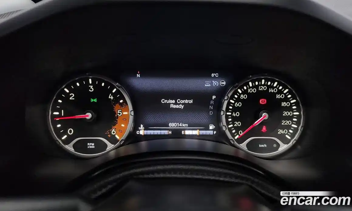 Jeep Renegade 2017 2.0 Автомат в Москве № 232390, фото 16