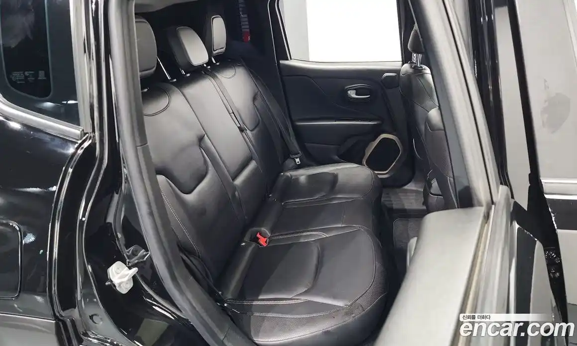 Jeep Renegade 2017 2.0 Автомат в Москве № 232390, фото 5