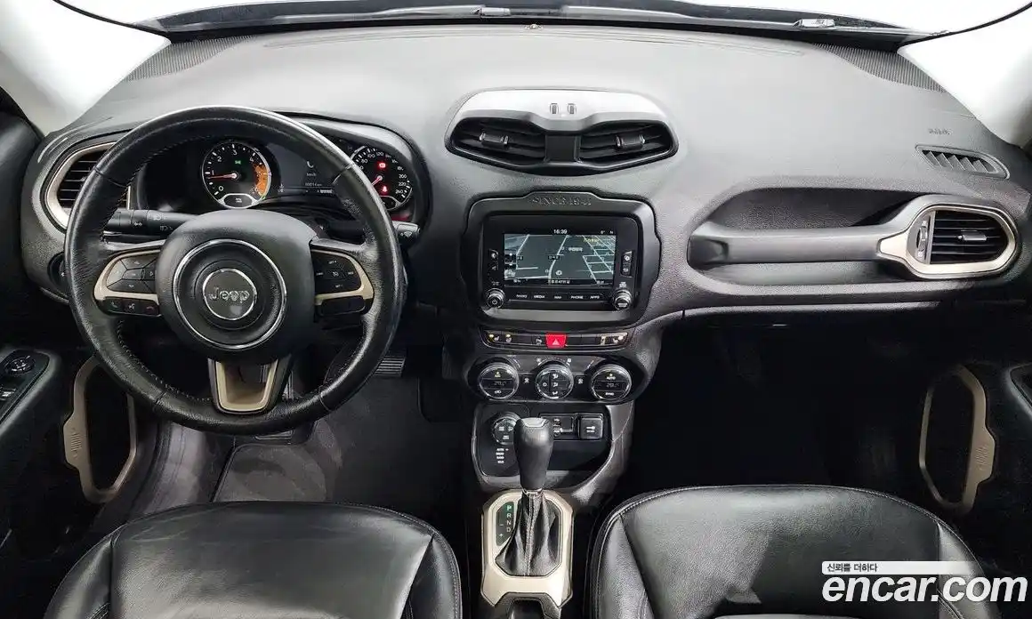 Jeep Renegade 2017 2.0 Автомат в Москве № 232390, фото 6
