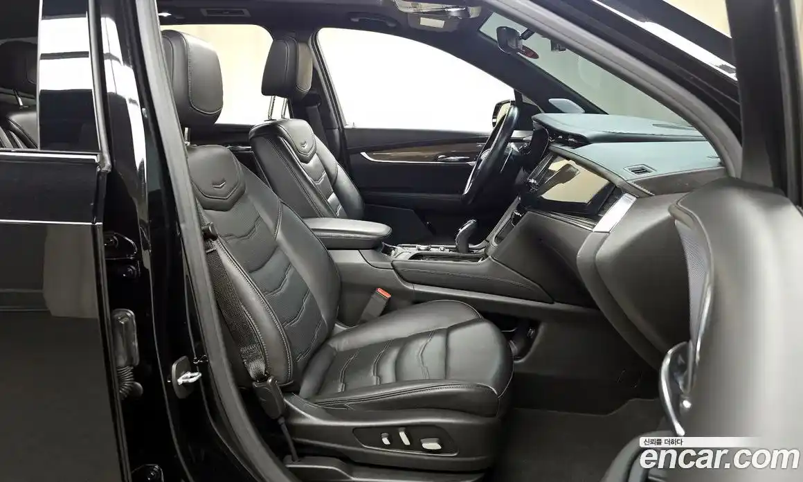 Cadillac XT6 2020 3.6 Автомат в Москве № 256433, фото 19