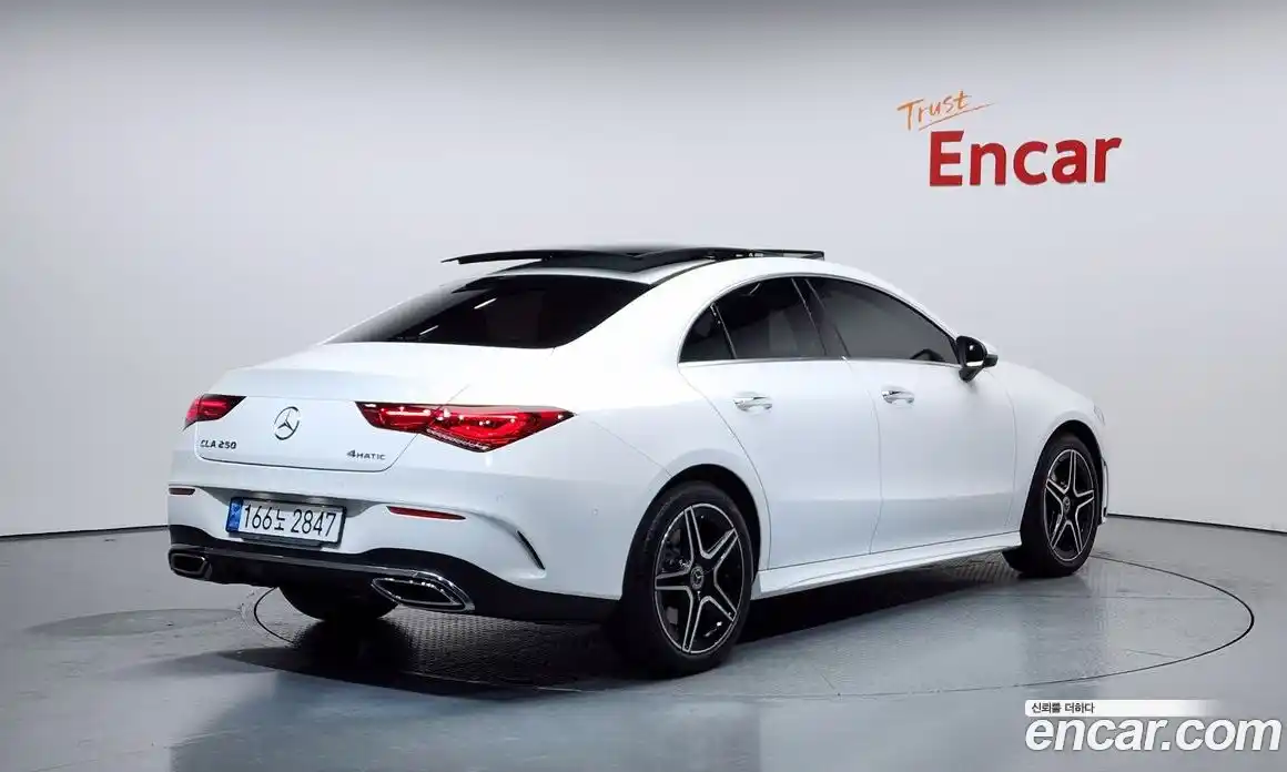 Mercedes-Benz CLA-Class 2023 2.0 Автомат в Москве № 262427, фото 20