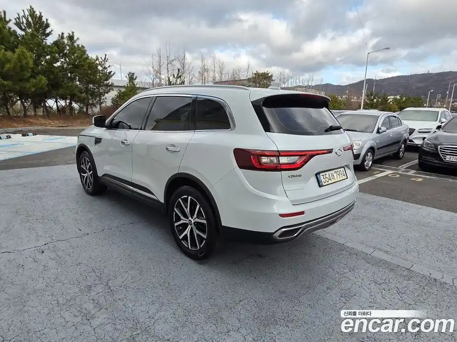 Renault QM6 2020 2.0 Автомат в Москве № 266030, фото 17