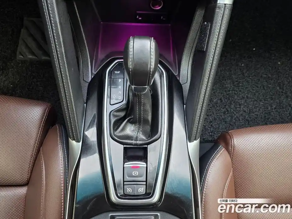 Renault QM6 2020 2.0 Автомат в Москве № 266030, фото 9