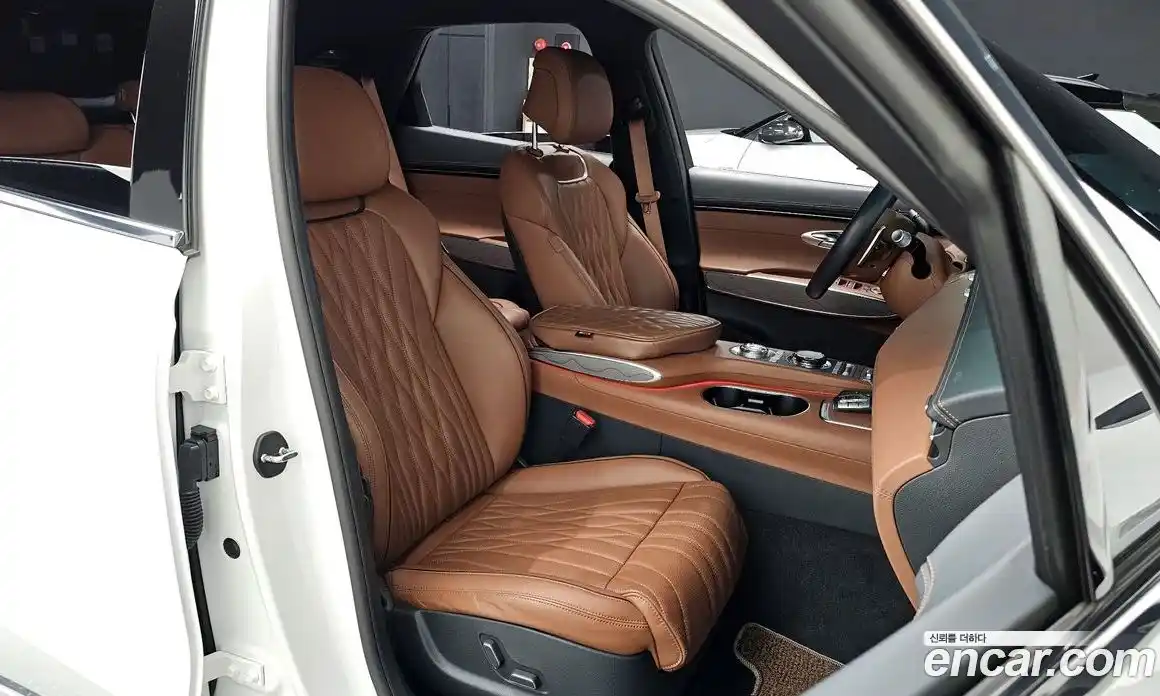 Genesis GV70 2021 2.5 Автомат в Москве № 27214, фото 17