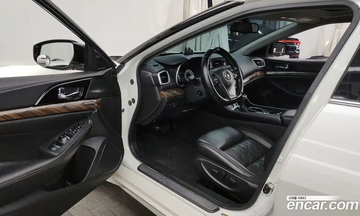 Nissan Maxima 2016 3.5 Автомат в Москве № 284993, фото 10