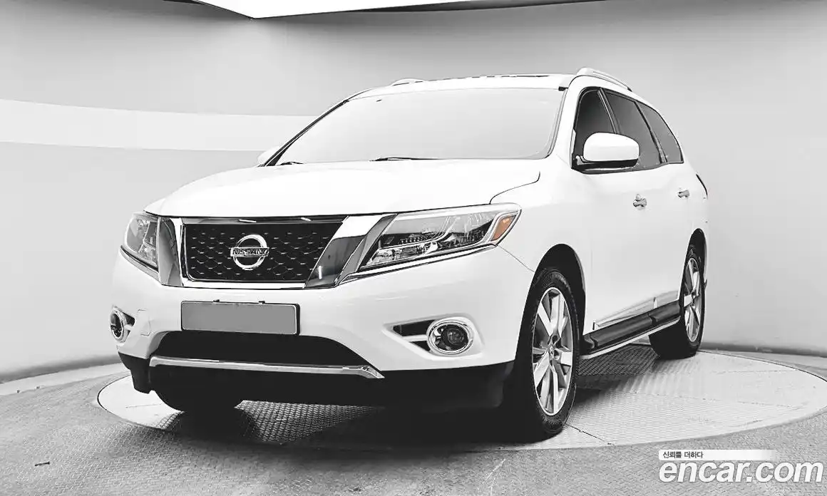 Nissan Pathfinder 2016 3.5 Вариатор в Москве № 285072, фото 1