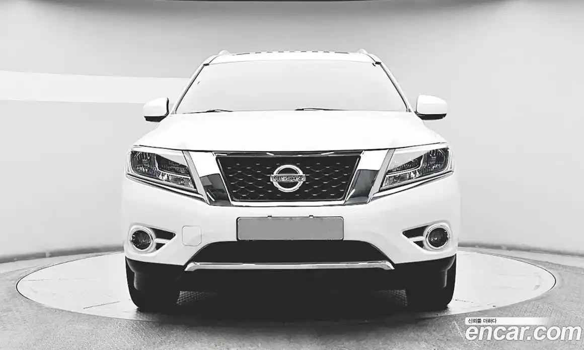 Nissan Pathfinder 2016 3.5 Вариатор в Москве № 285072, фото 3