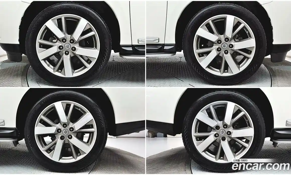 Nissan Pathfinder 2016 3.5 Вариатор в Москве № 285072, фото 5