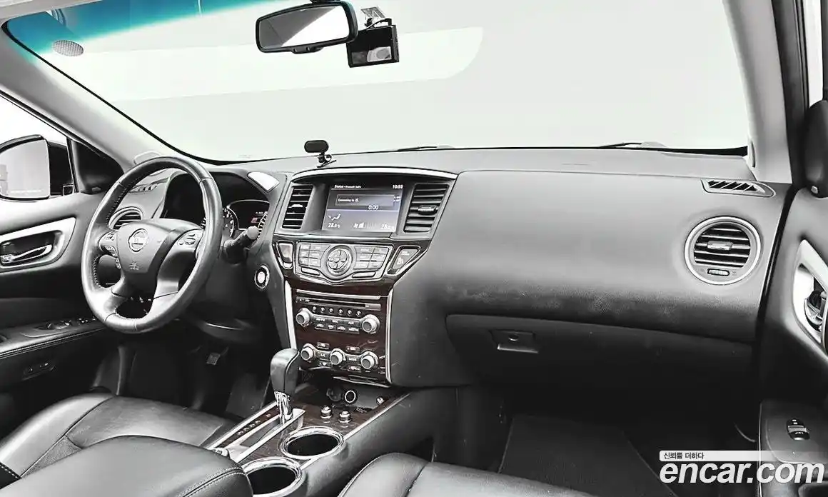Nissan Pathfinder 2016 3.5 Вариатор в Москве № 285072, фото 7