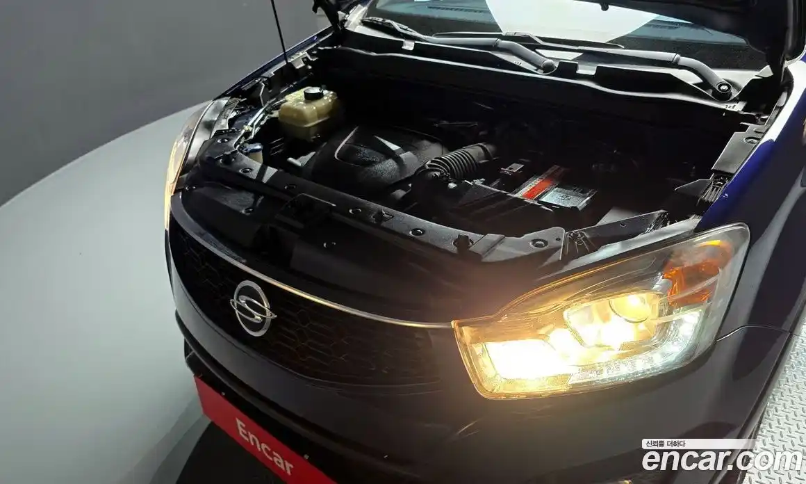 SsangYong Korando 2015 2.0 Автомат в Москве № 28734, фото 11