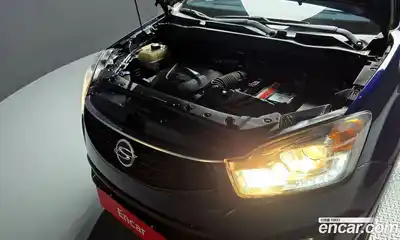 SsangYong Korando 2015 2.0 Автомат в Москве № 28734, миниатюра 11