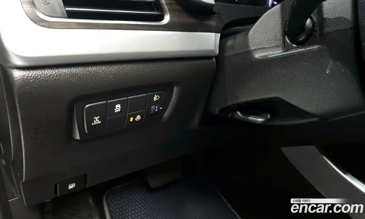 SsangYong Korando 2015 2.0 Автомат в Москве № 28734, фото 15