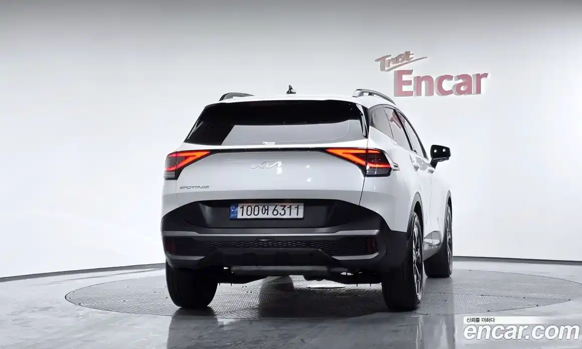 Kia Sportage 2023 1.6 Автомат в Москве № 287682, фото 18