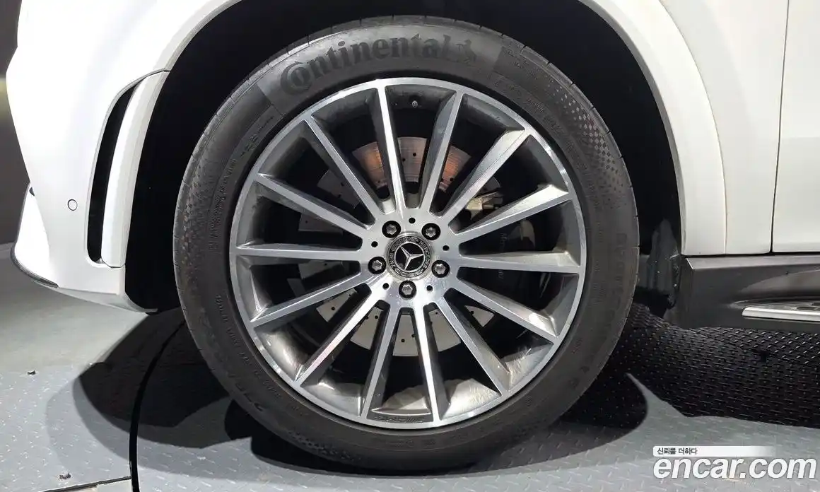 Mercedes-Benz GLE-Class 2023 2.9 Автомат в Москве № 289693, фото 10