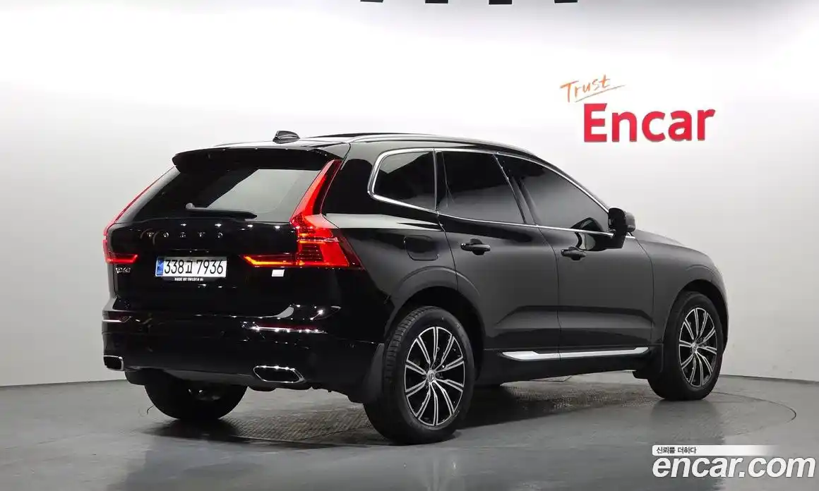 Volvo XC60 2021 2.0 Автомат в Москве № 293760, фото 5