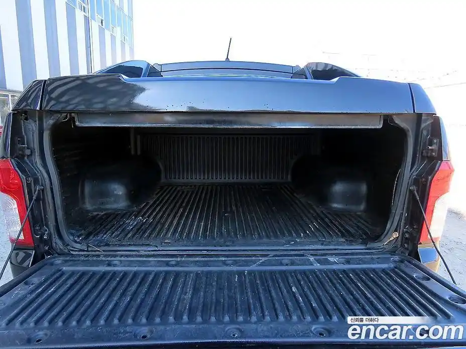 SsangYong Korando 2015 2.0 Автомат в Москве № 29463, фото 17